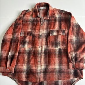 Oversized plaid shirt, size small